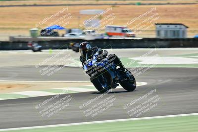 media/Sep-07-2025-TrackXperience (Sun) [[ee17e62fad]]/Level 2/Session 4 (Lower Chicane)/
